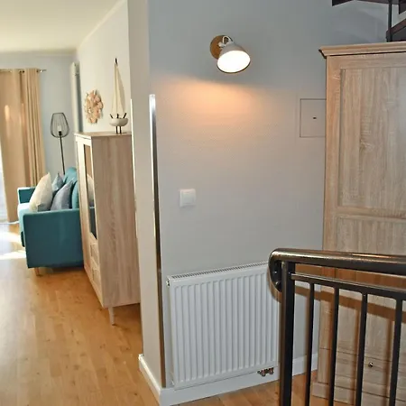 Проживання в сім'ї Schoene Mit Kamin Im Ostseebad
