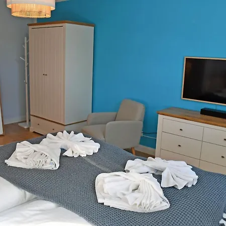 Privatunterkunft Schoene Mit Kamin Im Ostseebad *