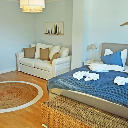 Проживання в сім'ї Schoene Mit Kamin Im Ostseebad Sellin (Rugen)