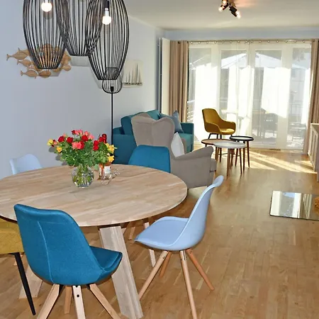 Privatunterkunft Schöne Mit Kamin Im Ostseebad