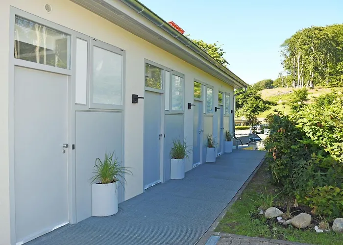 Homestay Schoene Mit Kamin Im Ostseebad *