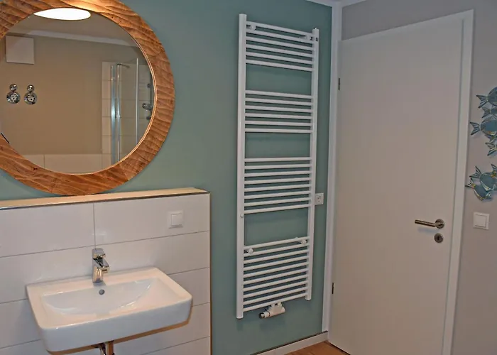 Homestay Schoene Mit Kamin Im Ostseebad Sellin (Rugen)